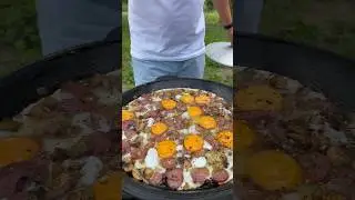 Яичница ОХОТНИЧЬЯ ! Рецепт чудесной и ароматной ЯИЧНИЦЫ НА СВЕЖЕМ ВОЗДУХЕ У КОСТРА