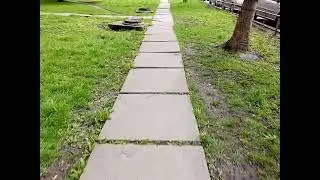 Дорожка из плит времён СССР