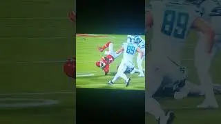 #Chiefs Richie James gets FOLDED #NFL