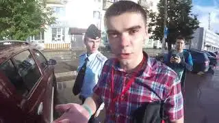 Полицейский разбил бровь гражданскому активисту в Костроме