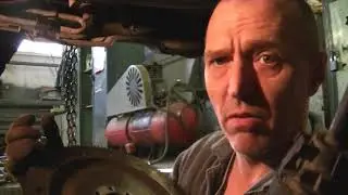 Renault Duster, как заменить сцепление и сальник коленвала.