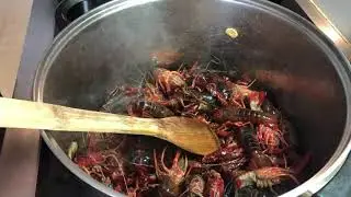 CANGREJOS DE RÍO EN SALSA GUISADOS DE FORMA TRADICIONAL / RECETA FÁCIL Y SENCILLA/CHEFJOSEMARIA