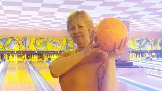ОТМЕЧАЕМ ДЕНЬ РОЖДЕНИЯ СВАТА🥳 ЧЕМПИОНЫ БОУЛИНГА🎳