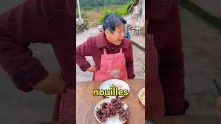 Combien de nouilles maman veut-elle manger au juste ?