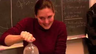 Bubble Physicist Helen Czerski
