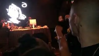Drake Grabbed My Knuckle At Floyd Mayweather's Event