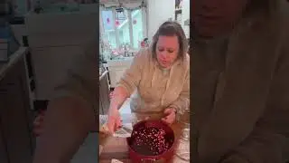 Must try Valentines Day Dessert-Bookie! SO EASY! 