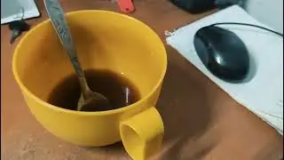 скучаю на работе)