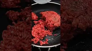 Ground beef with green beans. QUICK, EASY, DELICIOUS DINNER.