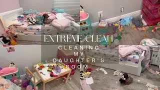 COME CLEAN 🧹 WITH ME…extreme clean 🧺 || CLEANING my daughter’s MESSY room‼️ #cleaning #pregnany