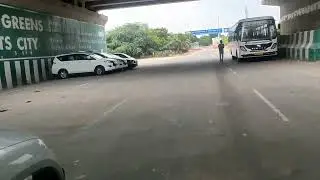 Toyota Innova hi Innova khadi he yaha to😲