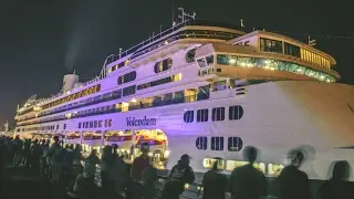 Surabaya North Quay - Volendam Cruise Ship