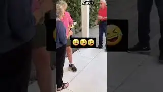 Ходят слухи, что он до сих без девушки