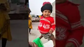 papa se saitaani k liye Daant kha rahe hain Ayaan Babu 
