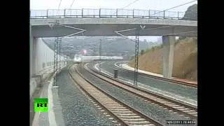 Dramatic_CCTV__Moment_of_Santiago_high_speed_train