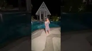 Мем: Я РЕАЛЬНО СЛУЧАЙНО УПАЛА🤣🤣🤣
