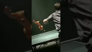 El duelo: Timo Boll vs. KUKA Robot