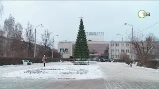 Главная ёлка города.
