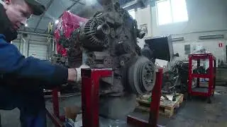 Iveco cargo disassembly of the internal combustion engine