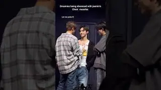 The way they surround him 😂 