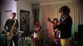 MEME - A Simple Essen - Live at Erez's