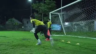 Training goalkeepers 👊