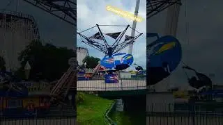 Screaming Eagles at Fun Spot USA! #themepark #amusementpark #shorts #ride #eagles #attraction #fun