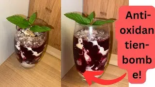 Summer antioxidant-rich pudding! Ketogenic!