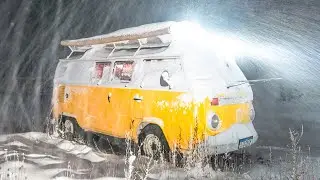Surviving a Snowstorm in a Van - Van Camping For Emergency