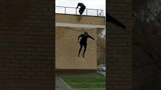 Прыгнули Бы??? #паркурщик #acrobatics #паркур Полное видео на Канале.