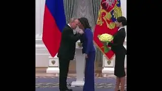 Путин наградил вдову 