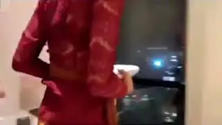 VIRAL !! KEBAYA MERAH BIKIN ULAH