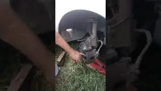Rectificar discos y cambiar pastillas de freno .Alumnos de 5D Técnica 2 Necochea .(Parte 5).