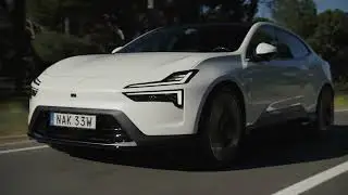 Polestar 4 in Snow with Performance Pack running footage