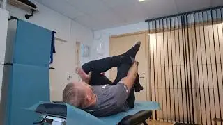 Glute stretch with more external rotation