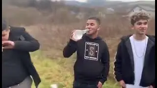 JANDRO-BAND _ Kec mi chlapec bul (OFFICIAL-VIDEO) TO JE UŽ INA KAVA!!!