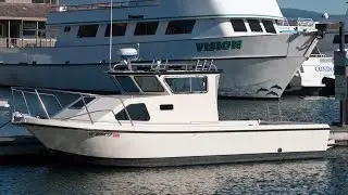 27' Radon 2004 for Sale at Seacoast Yachts