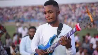 DELPHIN MUKENDI FAIT CARTON PLEIN AU STADE KASHALA BONZOLA POUR LE SEIGNEUR 🏟️