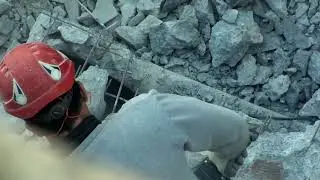 112 seconds - destruction poetry