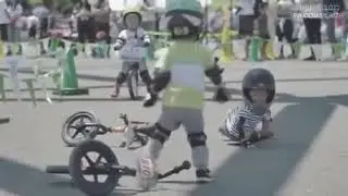 Вот как надо воспитывать детей! Мальчик молодец