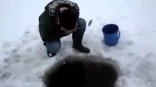 КРУТО! Рыбалка без удочки ТАКОЕ ВОЗМОЖНО! видео прикол мега приколы ржака жесть