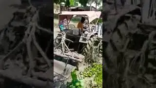 VILLAGE TRACTOR 🚜🚜#SWAG#shorts #tiktok #tiktokviral Y#tiktokvideo #TIKTOK 2022#VIRAL#highlights