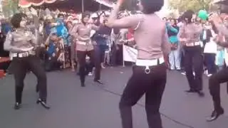 Goyang polwan cantik