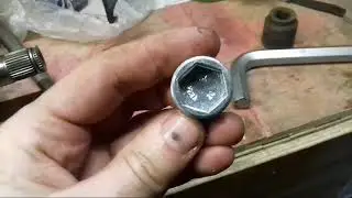 Ауди 80 замена заливной пробки КПП