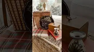 How I Style Thrifted Scarves #thriftedhome #thriftingtips #thriftingchannel #thrifting