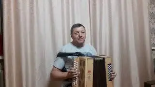 Плыла-качаясь лодочка, по Яузе-реке.