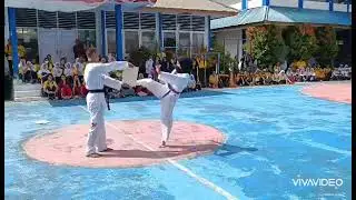 Demonstrasi Taekwondo Family SMA Negeri 1 Palu di kegiatan MPLS