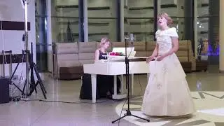 Оренбургский пуховый платок