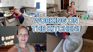 Cleaning Kitchen Cabinets, Our First Real Bed, and Laundromat Day // Mommy Etc