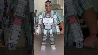 This $900 talking Megatron Transformer….transforms!